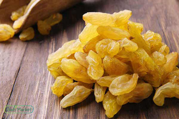 Market for buying and selling golden yellow raisins
